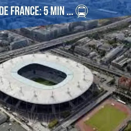 Jador Gare Rer B - Paris Aeroport Charles De Gaulle Le Bourget